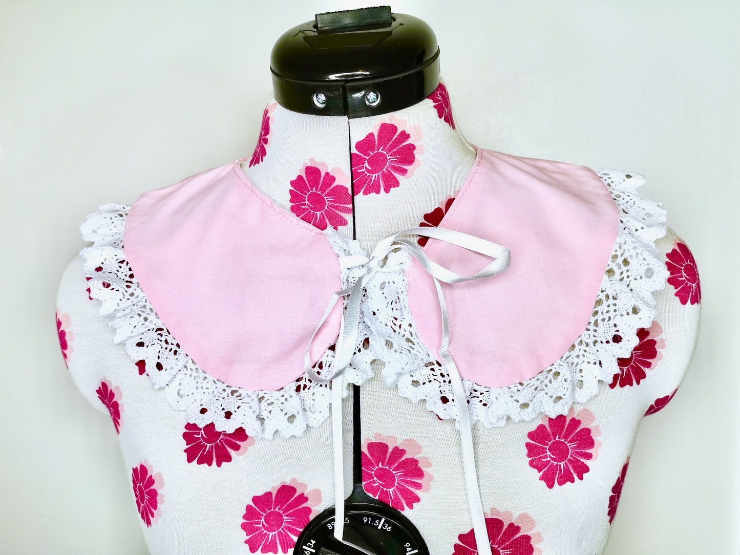Pink x White Kawaii Detachable Collar
