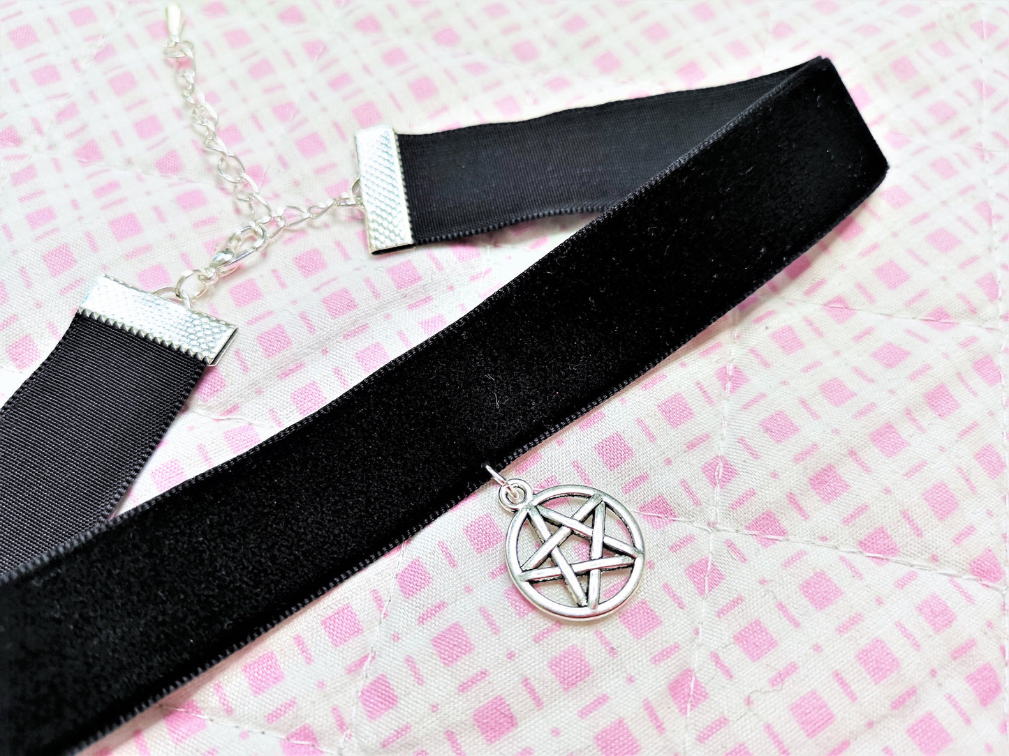 Pentacle Pentagram Witchy Pagan Black Velvet Choker