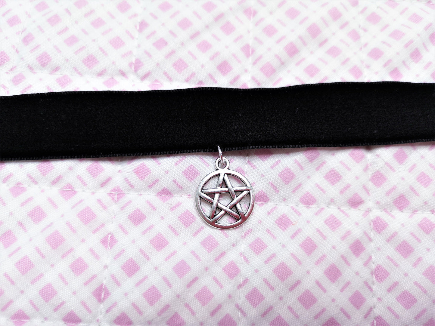 Pentacle Pentagram Witchy Pagan Black Velvet Choker